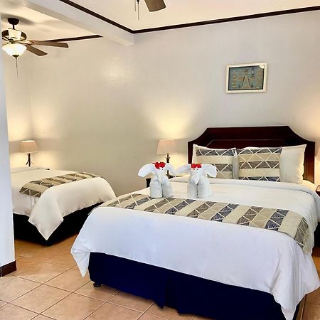 Hotel Playa Espadilla Manuel Antonio Bagian luar foto