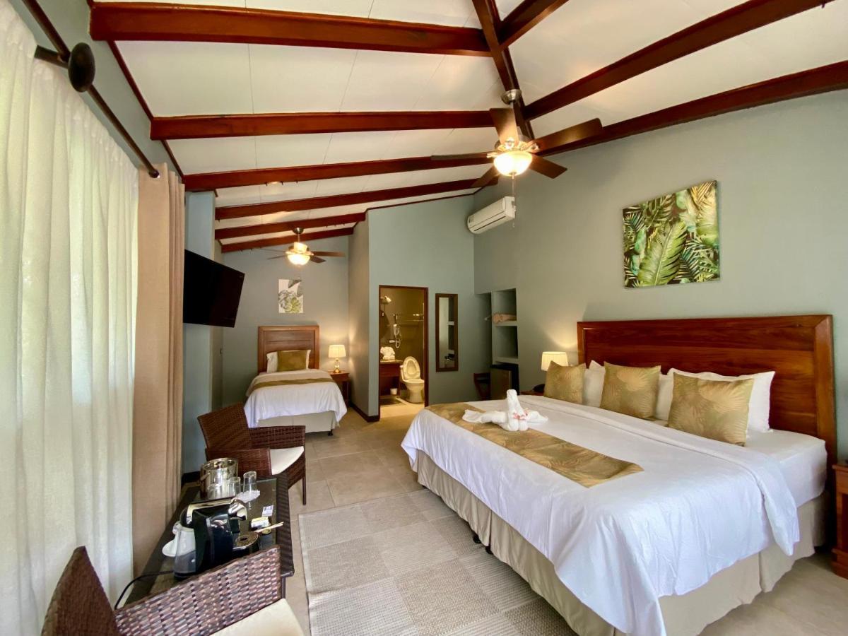 Hotel Playa Espadilla Manuel Antonio Bagian luar foto