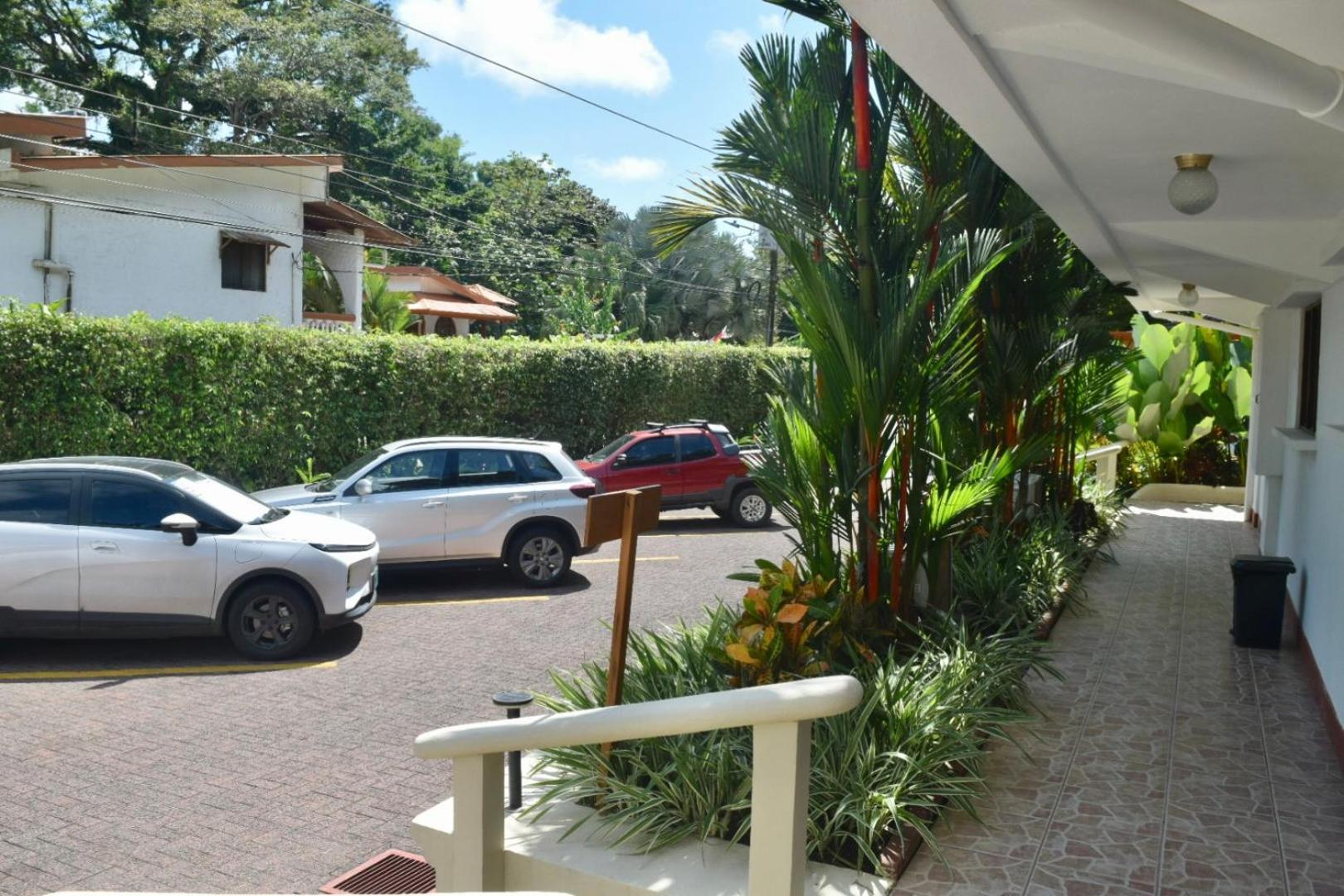 Hotel Playa Espadilla Manuel Antonio Bagian luar foto