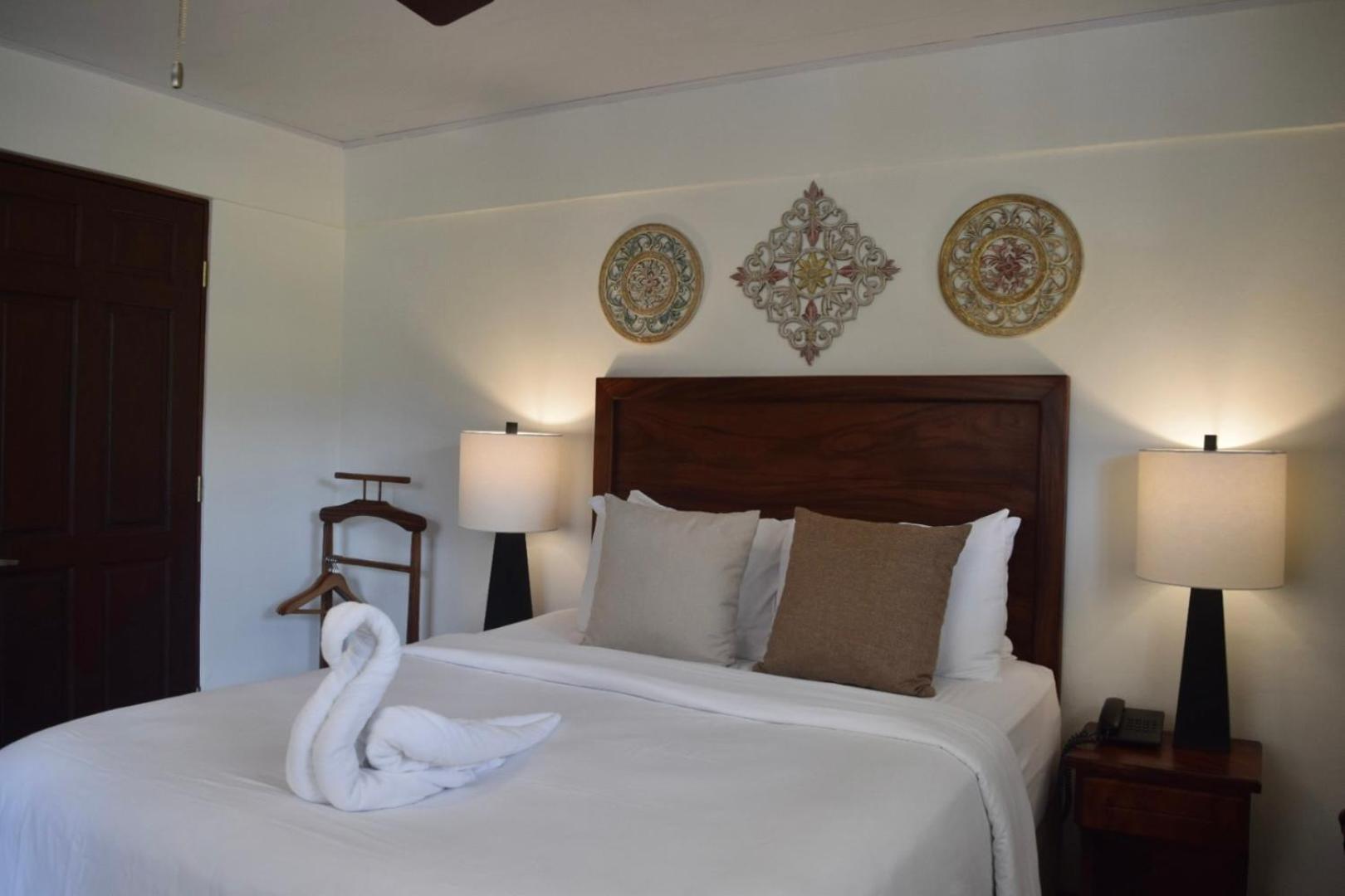 Hotel Playa Espadilla Manuel Antonio Bagian luar foto