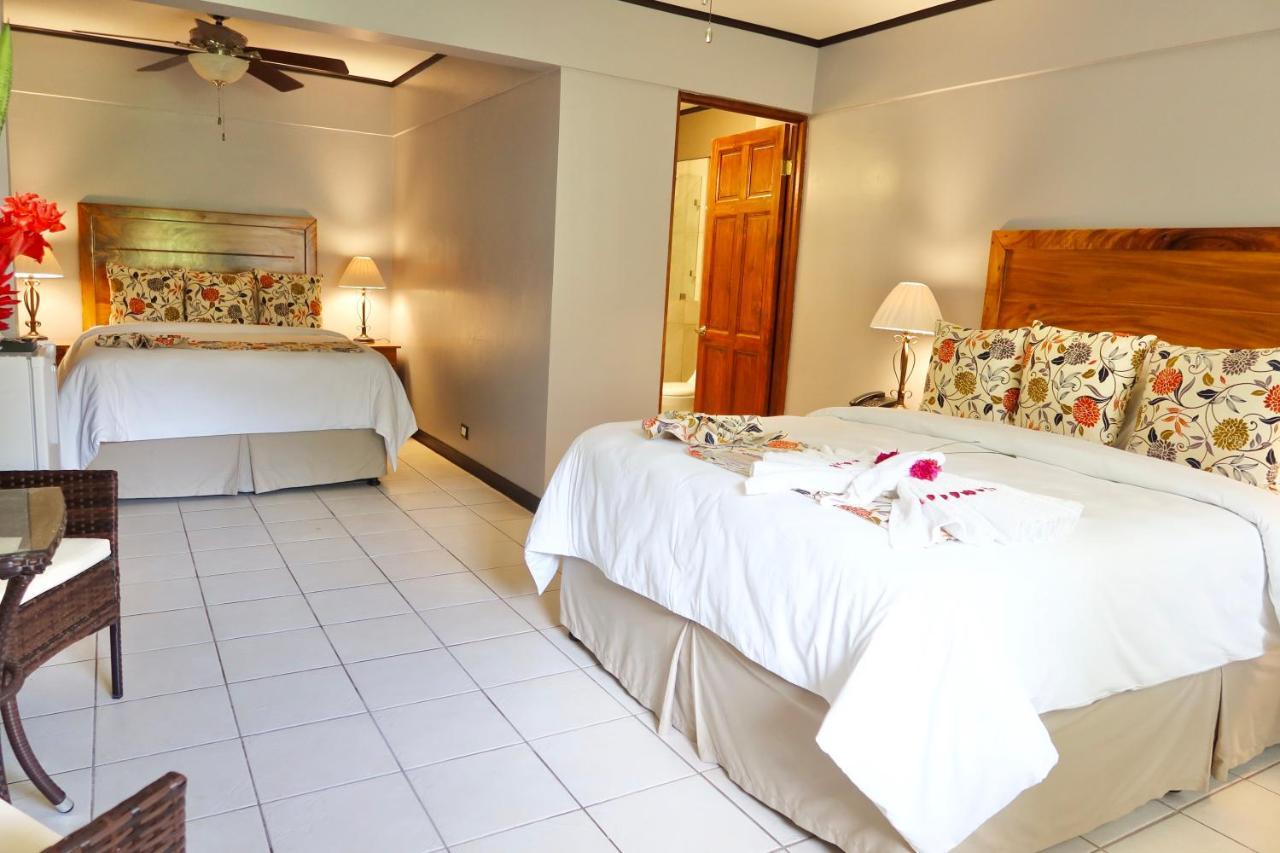 Hotel Playa Espadilla Manuel Antonio Bagian luar foto